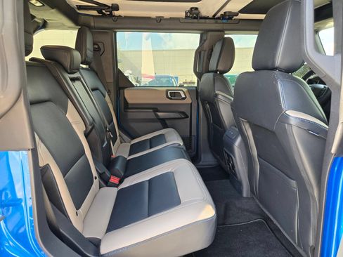 Used 2024 Ford Bronco Wildtrak AWD/4WD image 25