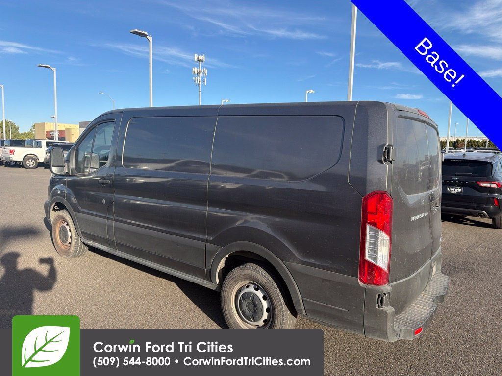 Used 2019 Ford Transit 150 130 Low Roof RWD image 7