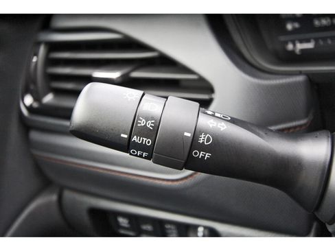 Used 2025 Subaru Forester Touring AWD/4WD image 15
