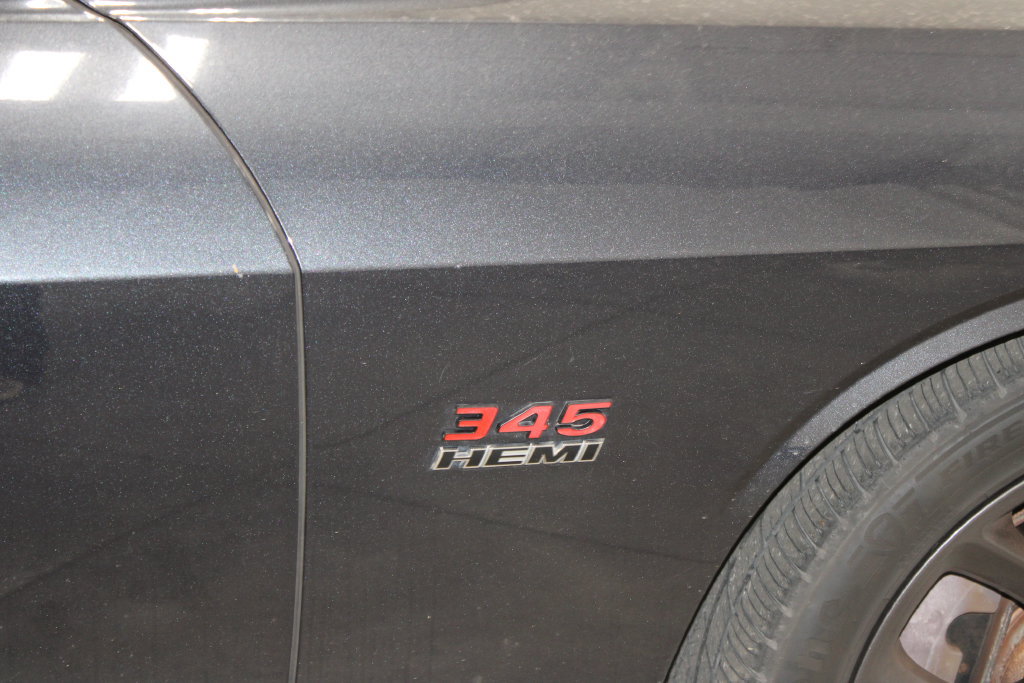Used 2019 Dodge Challenger R/T RWD image 12