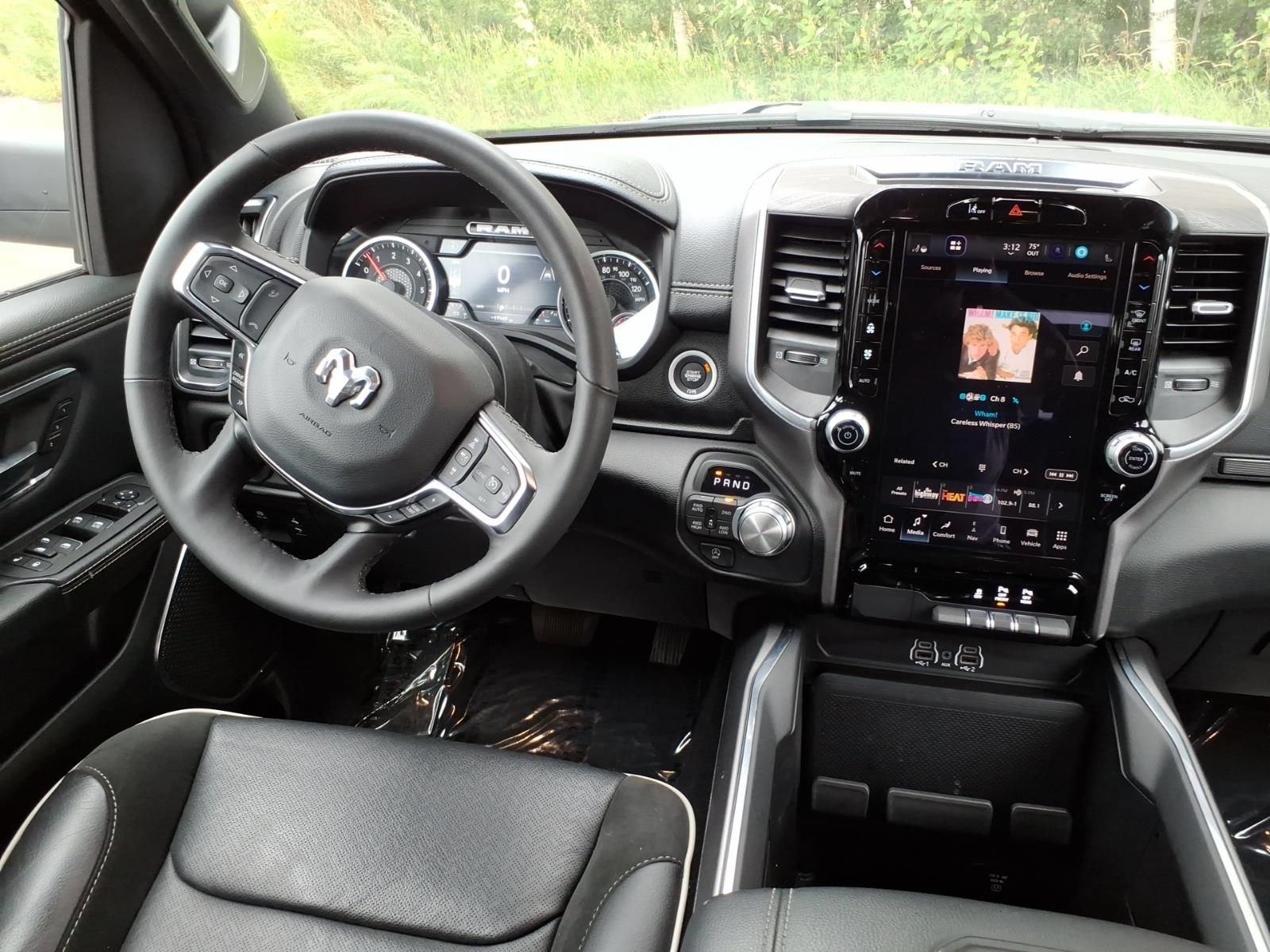 Used 2026 RAM 1500 Laramie AWD/4WD image 22