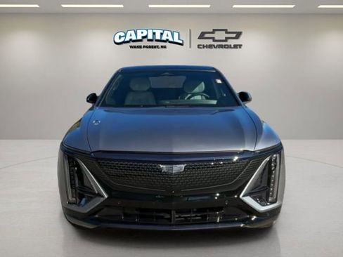 Used 2025 Cadillac Lyriq Sport image 8