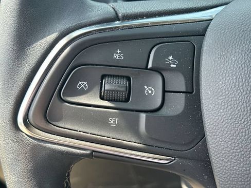 Used 2024 Buick Encore GX Preferred AWD/4WD image 42