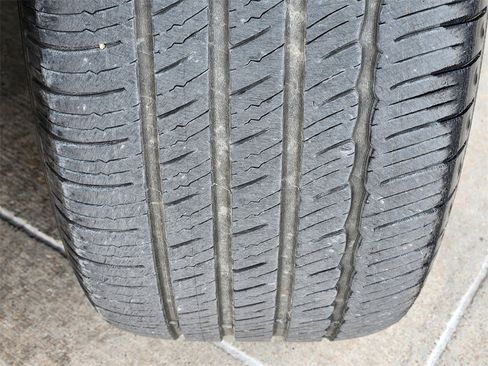 Certified 2021 Kia Telluride SX w/ SX Prestige Package image 11