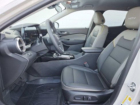 New 2026 Chevrolet Trax ACTIV w/ Driver Confidence Package image 8