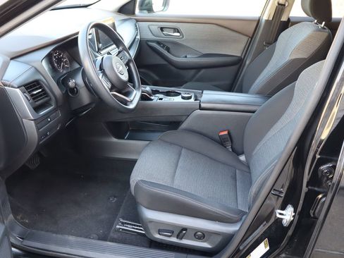 Used 2023 Nissan Rogue SV AWD/4WD image 15