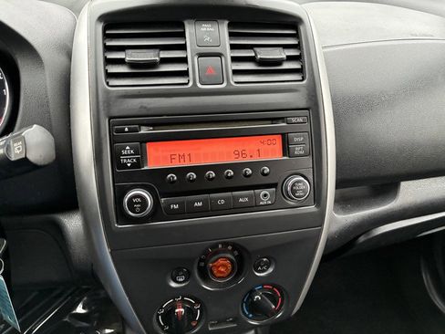 Used 2015 Nissan Versa Note S image 12