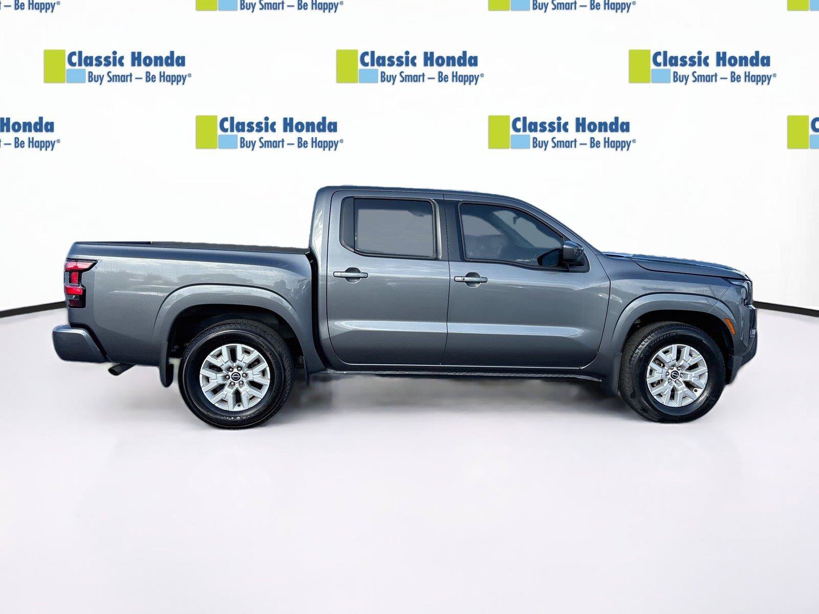 Used 2023 Nissan Frontier SV w/ SV Convenience Package RWD image 9
