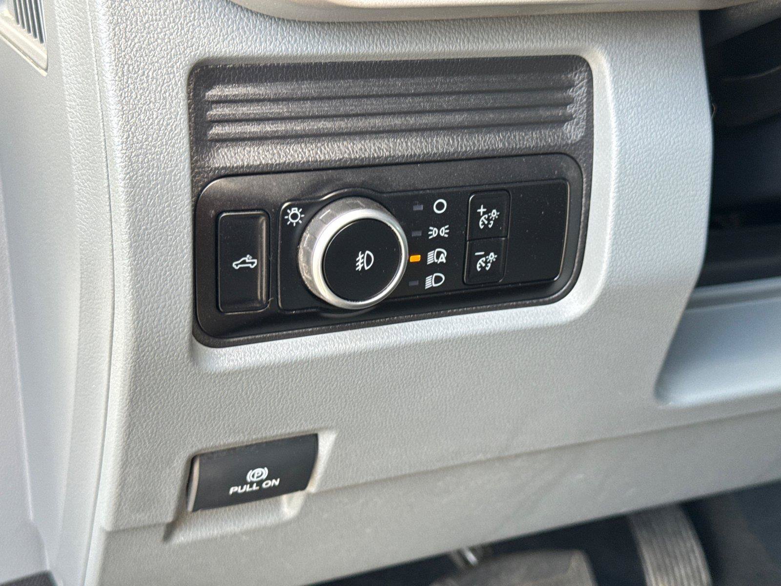 Certified 2025 Ford F250 XLT AWD/4WD image 28