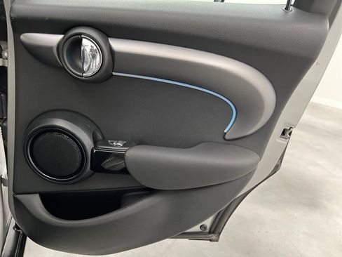 Used 2024 MINI Cooper S image 18