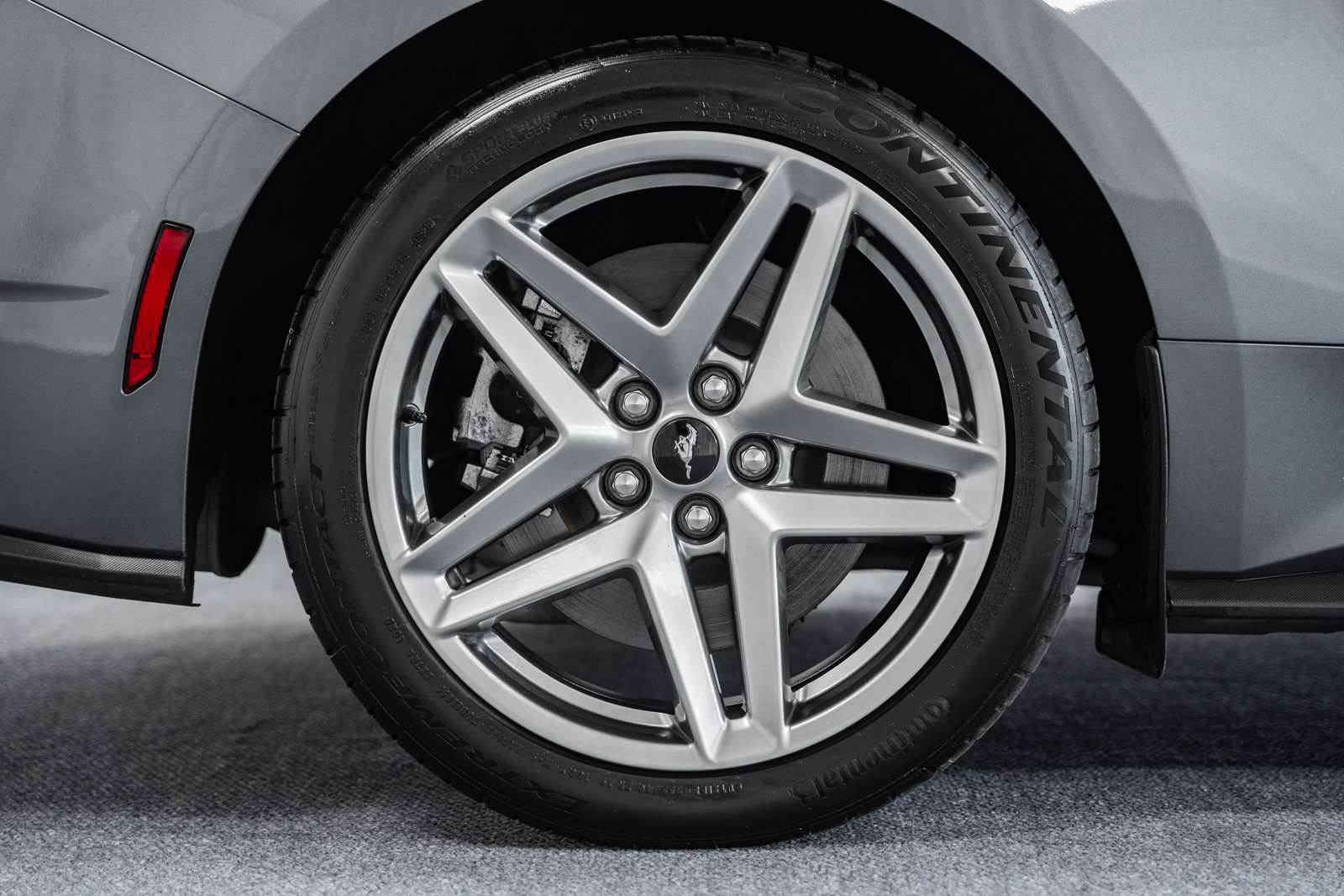 Used 2024 Ford Mustang GT Premium RWD image 16