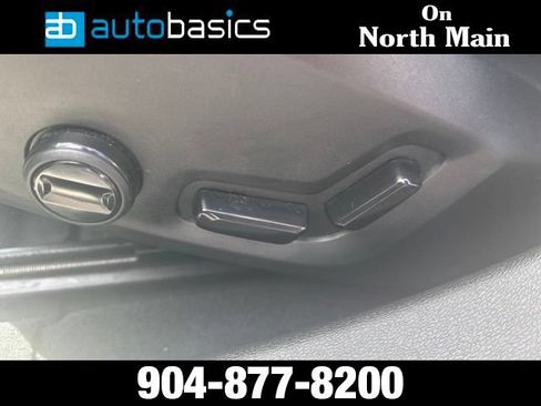 Used 2019 Volvo S60 T5 Momentum w/ Multimedia Package FWD image 21