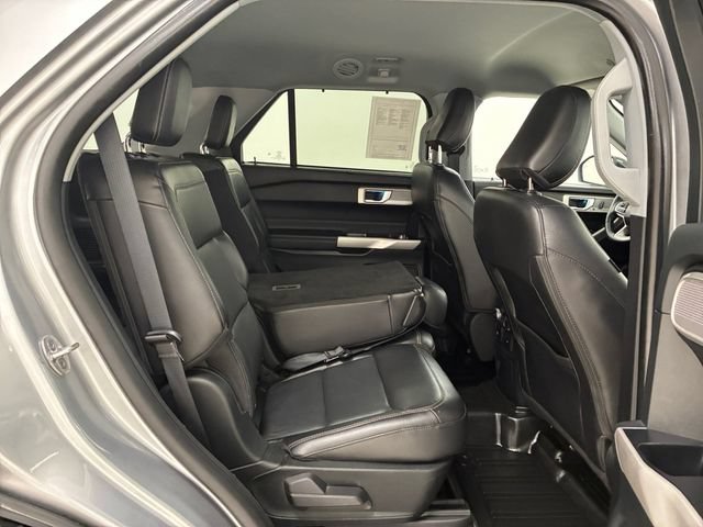 Used 2022 Ford Explorer Limited AWD/4WD image 16