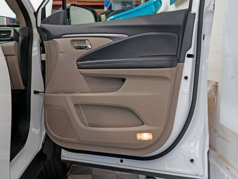 Used 2021 Honda Ridgeline RTL-E image 27