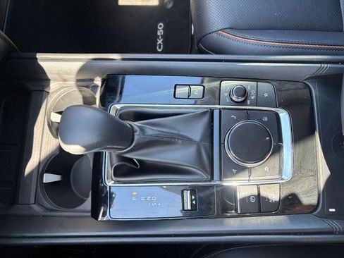 Used 2025 MAZDA CX-50 2.5 Hybrid w/ Premium Plus Pkg image 40