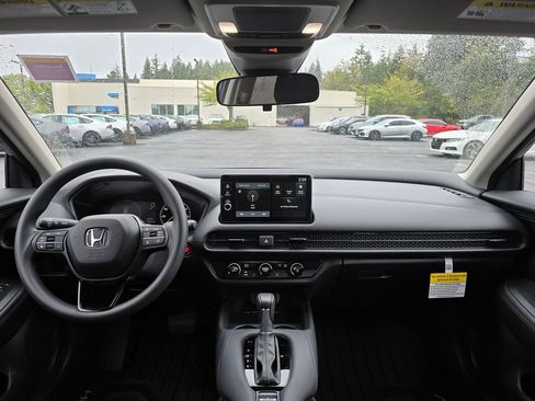 New 2026 Honda HR-V LX image 6