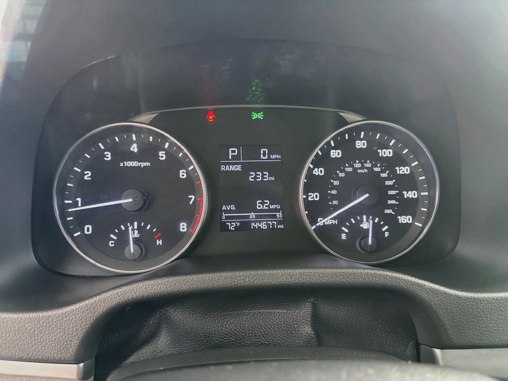 Used 2017 Hyundai Elantra SE FWD image 39