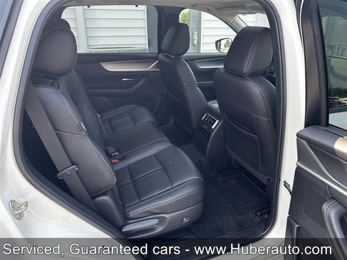 Used 2024 MAZDA CX-90 3.3 Turbo w/ Preferred Plus AWD/4WD image 17
