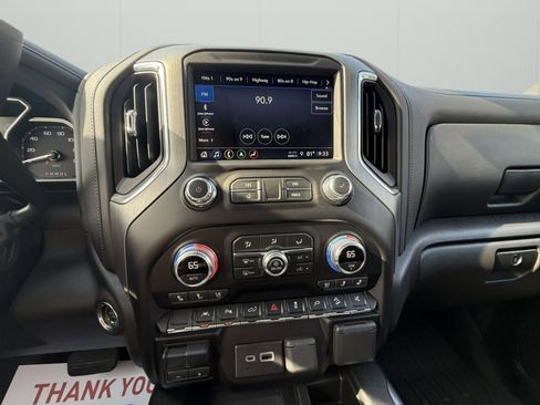 Used 2022 GMC Sierra 1500 Denali w/ Denali Premium Package AWD/4WD image 14