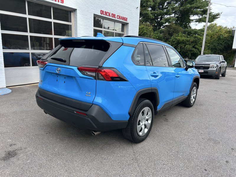 Used 2020 Toyota RAV4 LE w/ All Weather Liner Package AWD/4WD image 7