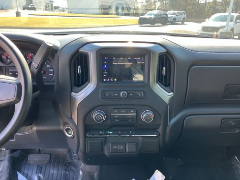 Used 2024 Chevrolet Silverado 1500 W/T w/ WT Value Package image 25