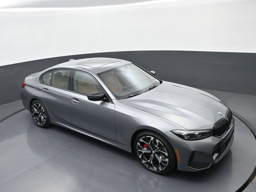 New 2026 BMW 330i xDrive Sedan w/ M Sport Package AWD/4WD image 30