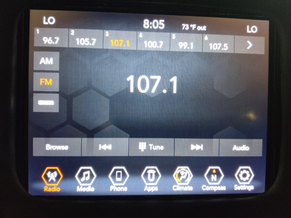 Used 2020 Jeep Compass Latitude w/ Popular Equipment Group FWD image 25