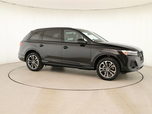 New 2026 Audi Q7 2.0T Premium image 9