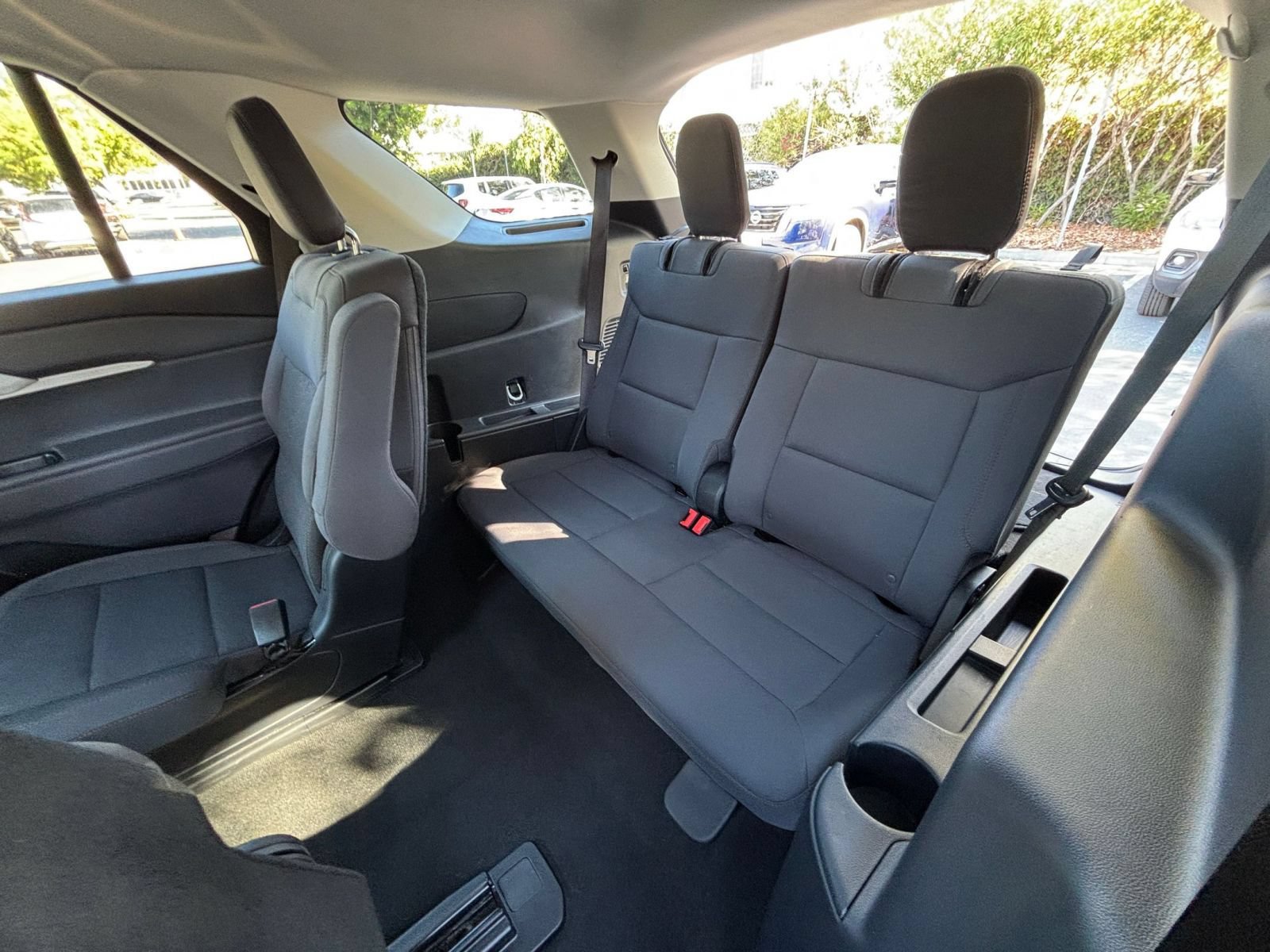 Used 2026 Ford Explorer Active RWD image 29
