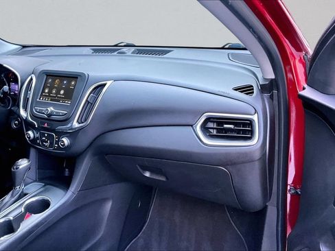 Used 2019 Chevrolet Equinox LT FWD image 27