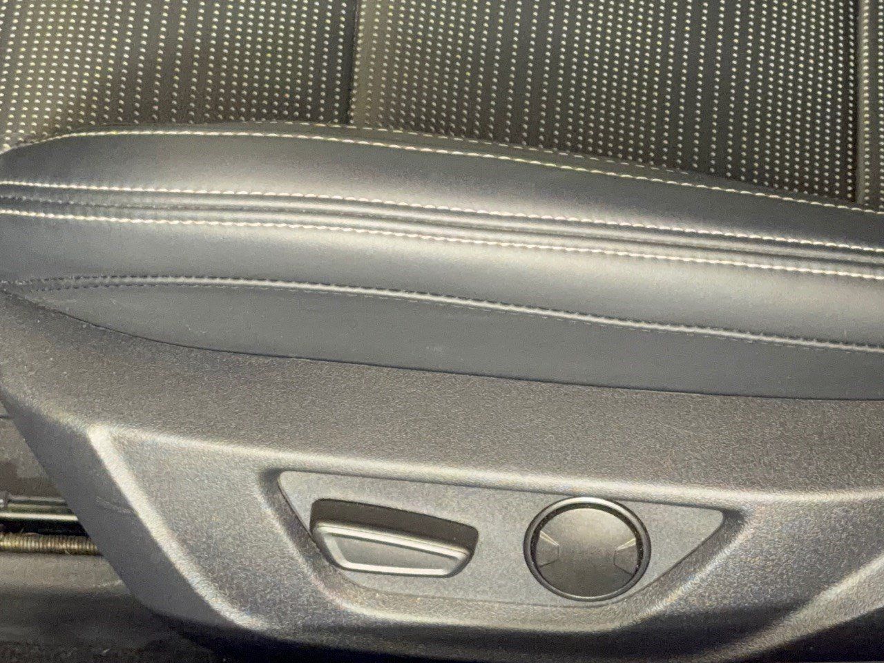 Used 2024 Ford Mustang GT Premium RWD image 16