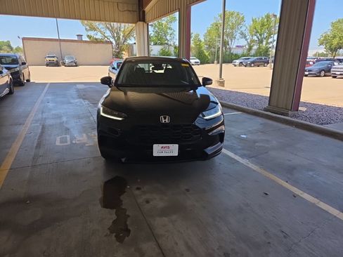 Used 2025 Honda HR-V LX image 5