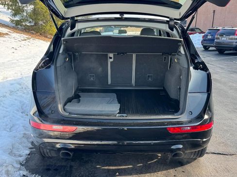 Used 2017 Audi Q5 2.0T Premium Plus w/ Technology Package image 9