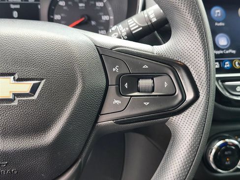 Used 2023 Chevrolet TrailBlazer LT w/ Convenience Package AWD/4WD image 27