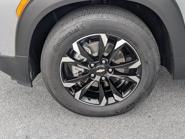 Used 2023 Chevrolet TrailBlazer LT FWD image 13