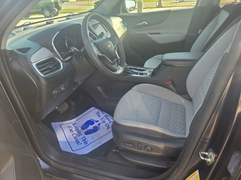 Used 2022 Chevrolet Equinox LT FWD image 7