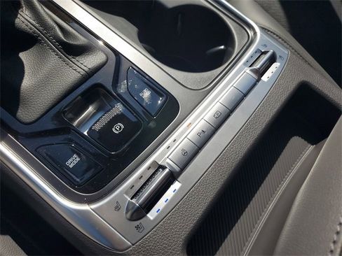 New 2026 Kia Carnival SX Prestige image 38