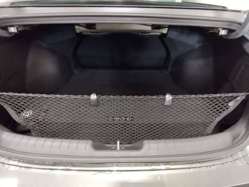 Used 2025 Hyundai Elantra SEL FWD image 15