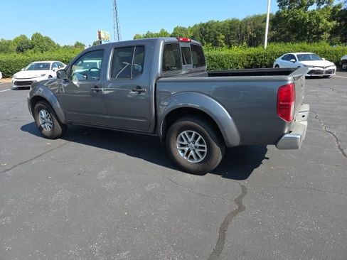 Used 2016 Nissan Frontier SV AWD/4WD image 8