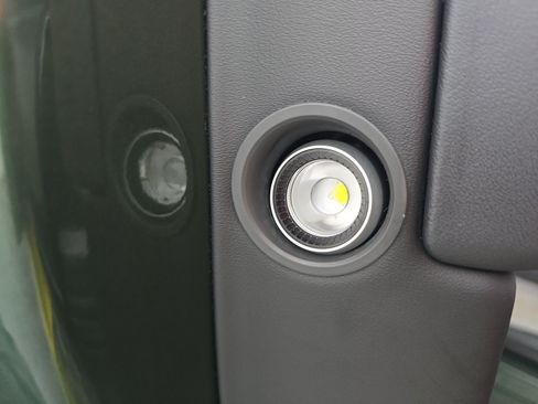 Used 2024 Rivian R1S Launch Edition AWD/4WD image 32