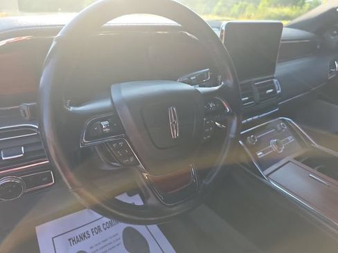 Used 2021 Lincoln Navigator L Reserve AWD/4WD image 18