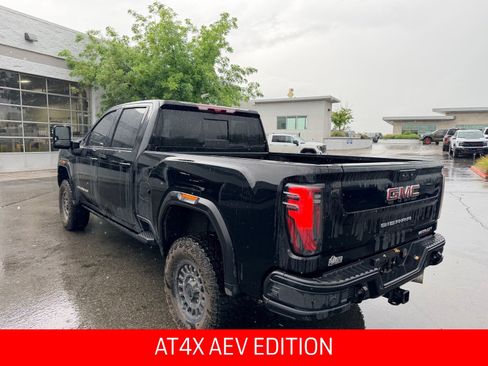Used 2025 GMC Sierra 2500 AT4X w/ AT4X AEV Edition image 7