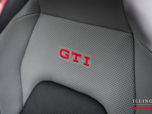 Used 2023 Volkswagen GTI Autobahn image 27