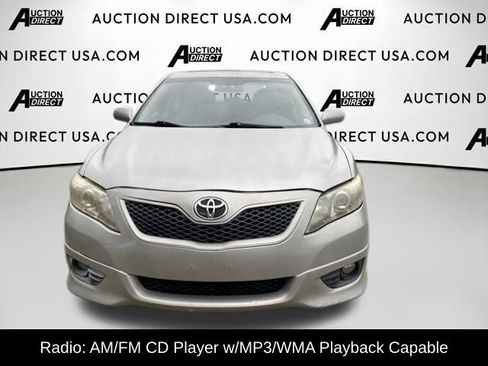 Used 2011 Toyota Camry SE w/ SE Extra-Value Pkg #1 FWD image 2