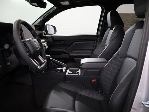 New 2026 Toyota 4Runner TRD Off-Road Premium AWD/4WD image 11