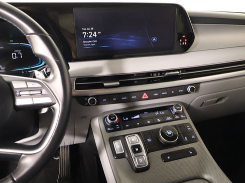 Used 2025 Hyundai Palisade SEL FWD image 5