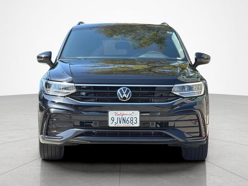 Used 2023 Volkswagen Tiguan SE R-Line FWD image 8