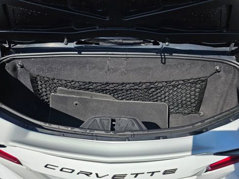 Used 2021 Chevrolet Corvette Stingray Preferred Conv w/ Z51 Performance Package RWD image 13