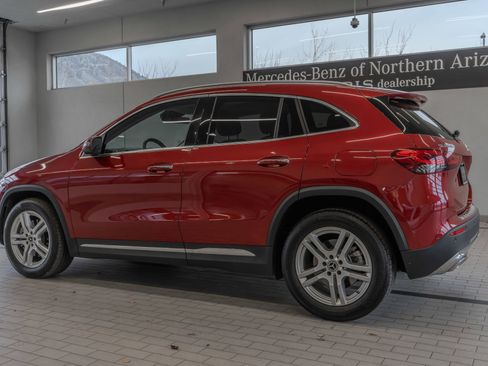 Certified 2021 Mercedes-Benz GLA 250 4MATIC image 13