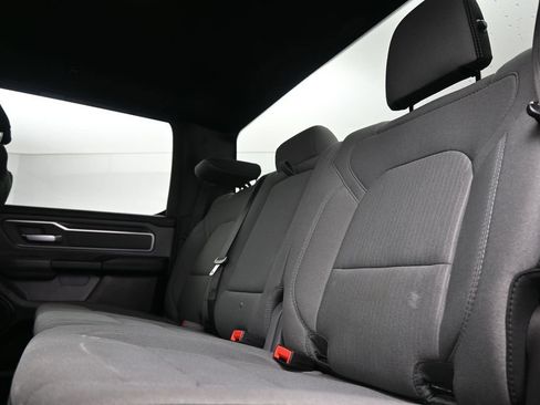 Used 2022 RAM 1500 Big Horn AWD/4WD image 12